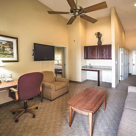 La Quinta By Wyndham Marble Falls Exteriör bild