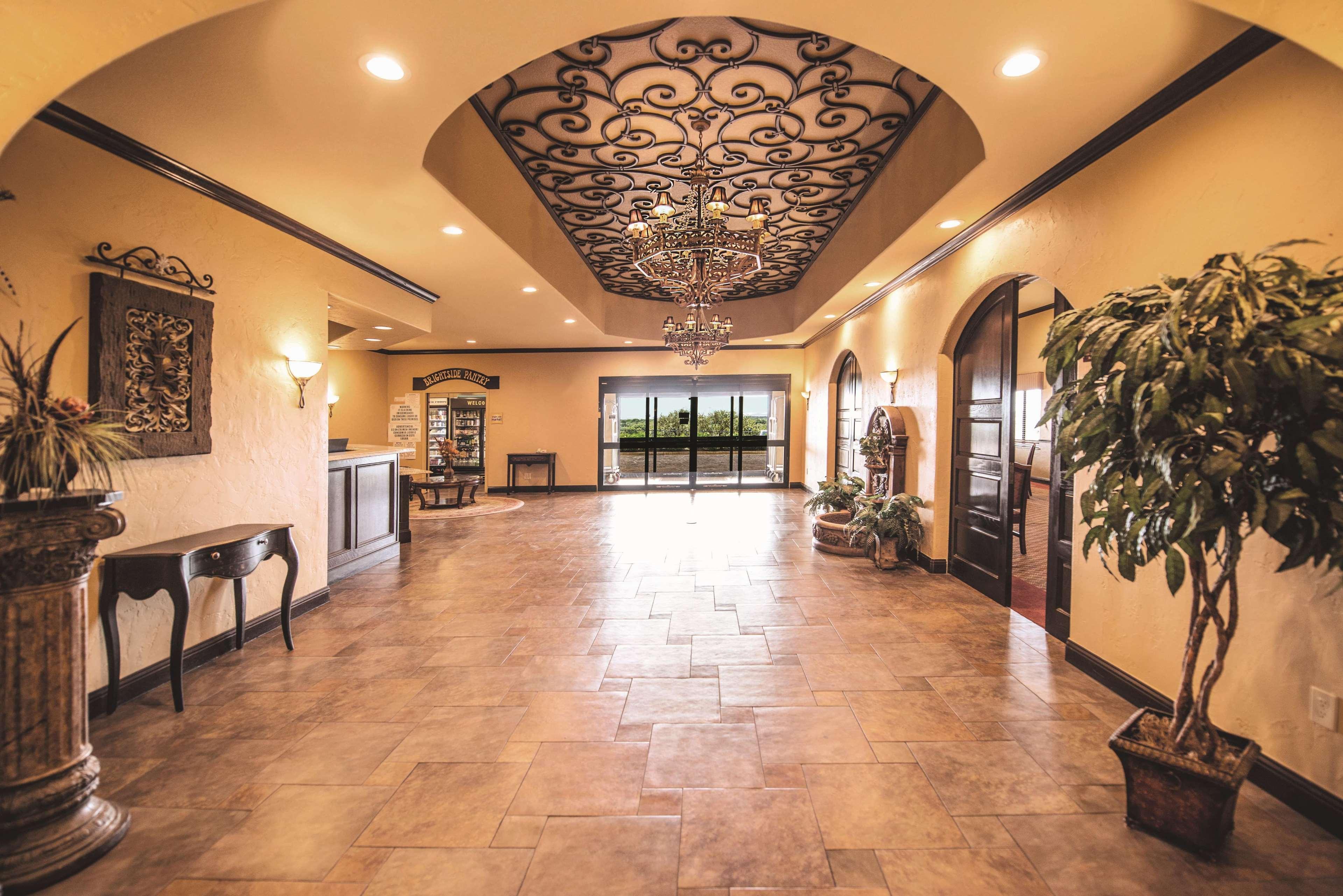 La Quinta By Wyndham Marble Falls Exteriör bild