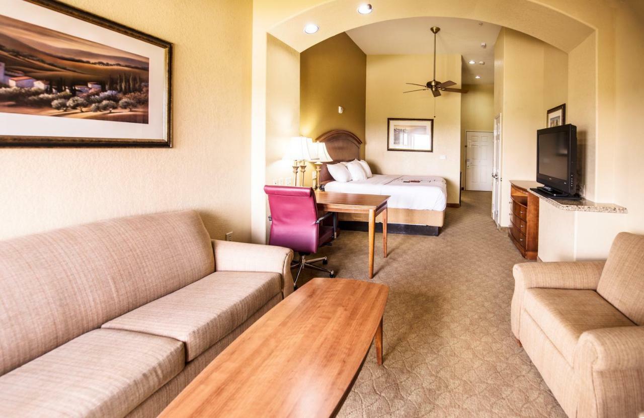 La Quinta By Wyndham Marble Falls Exteriör bild